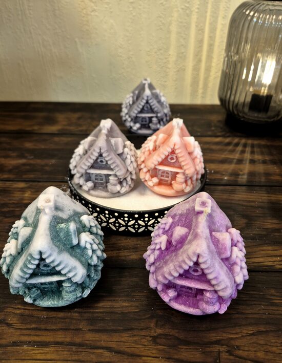 Svece Svētku namiņš