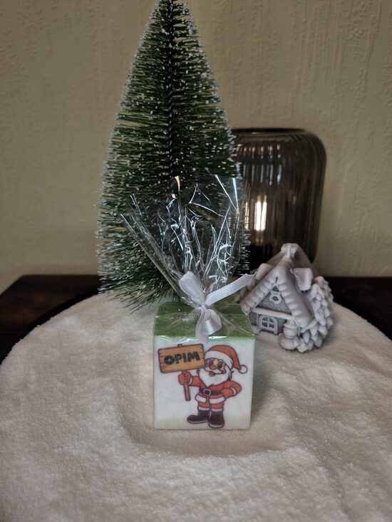 Opim - aromātiska svece